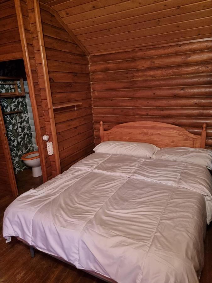 Camping Fuente De Piedra Εξωτερικό φωτογραφία
